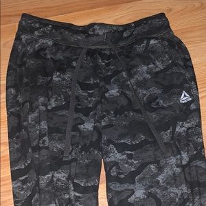 Reebok patterned leggings